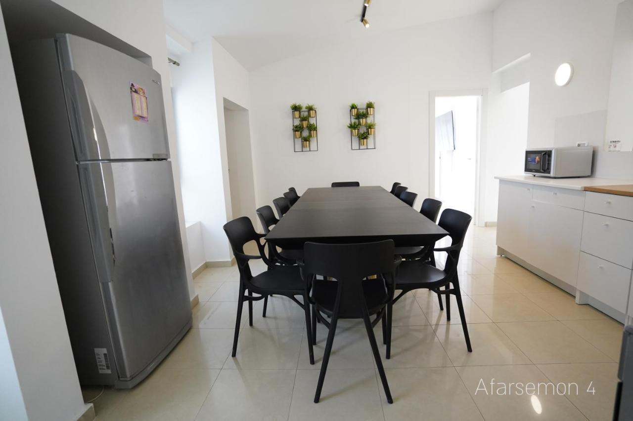 Yalarent Afarsemon Apartments With Pool - For Families & Couples Ejlat Exteriér fotografie