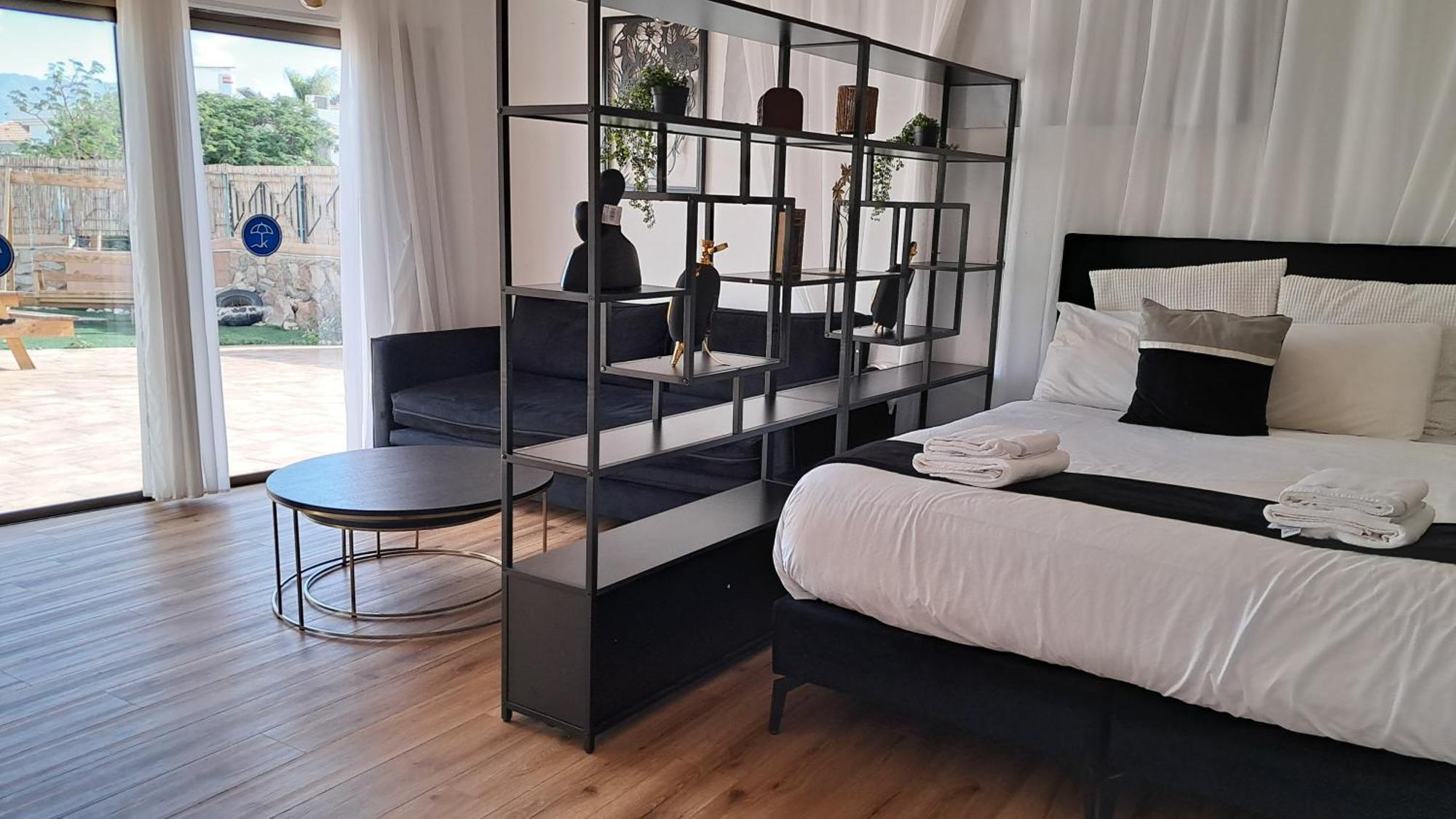 Yalarent Afarsemon Apartments With Pool - For Families & Couples Ejlat Exteriér fotografie